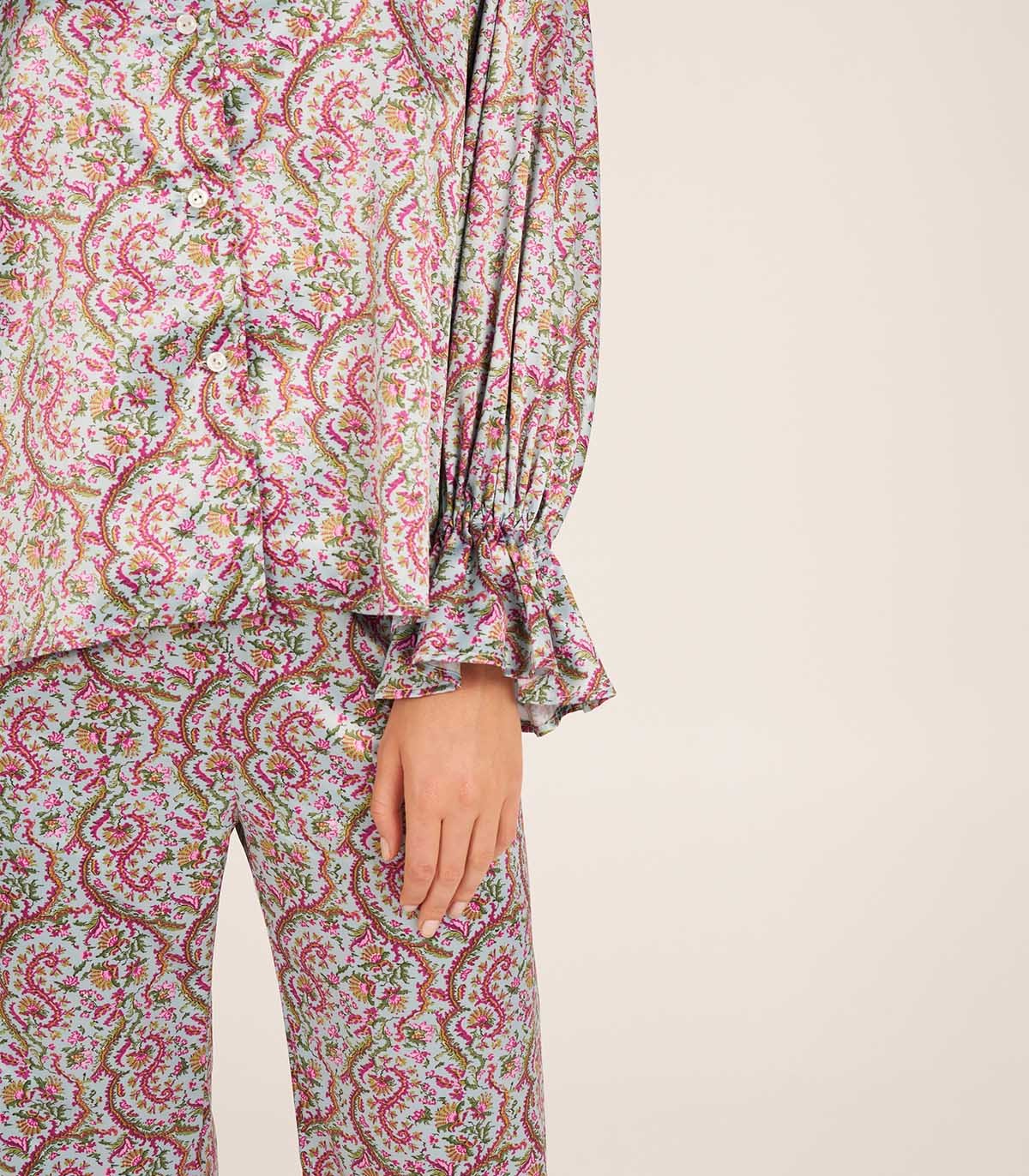 BRANCHE CHEMISE VOL