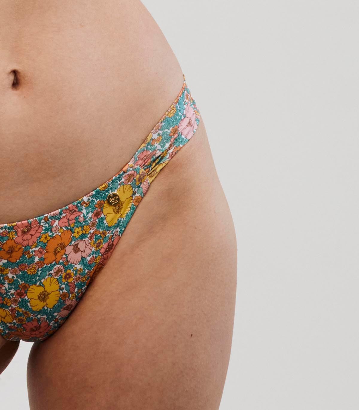 AMORE BOTTOM SAND