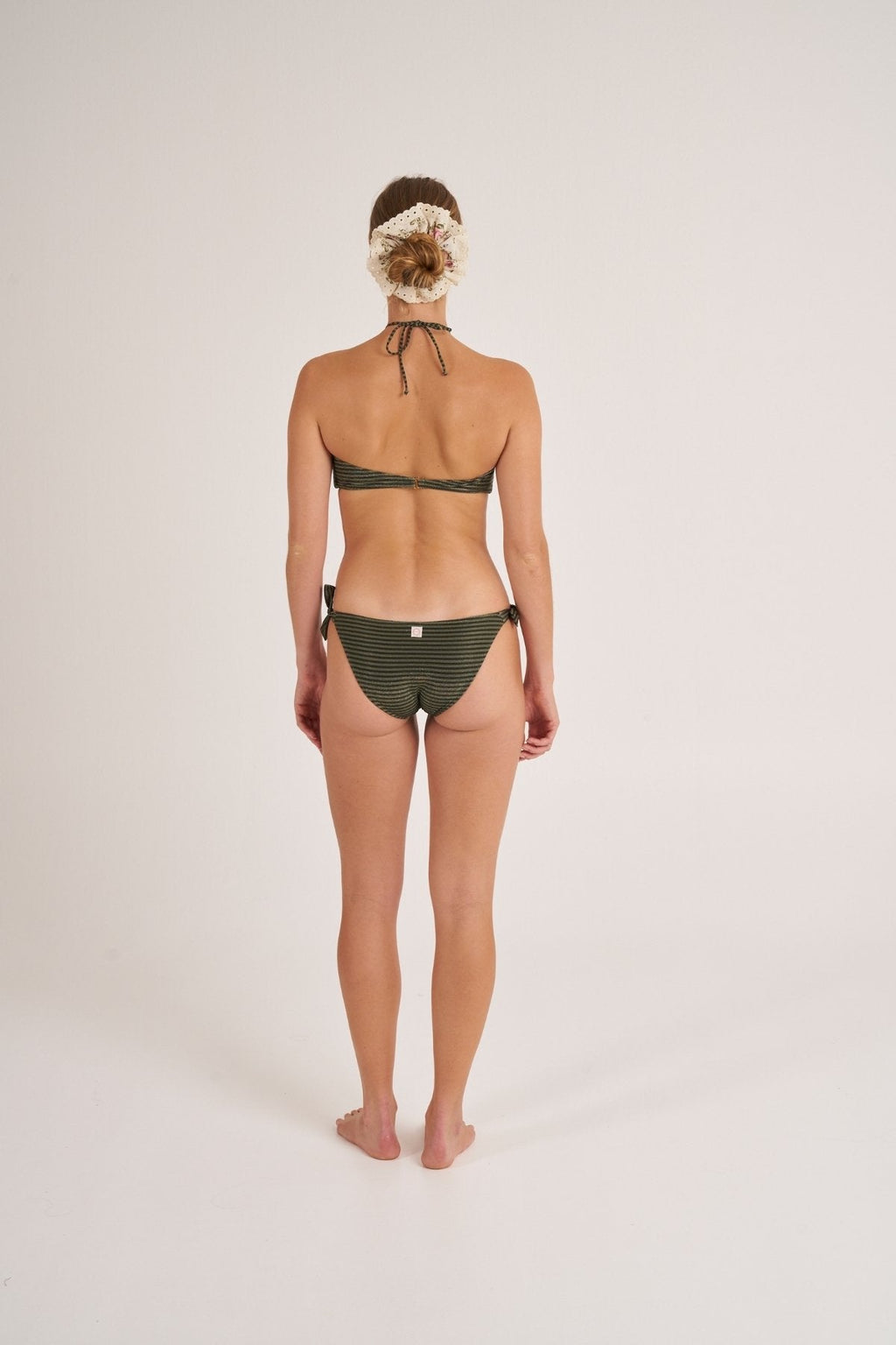 ODETTE TOP HALTER
